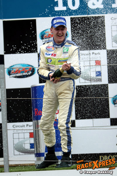 Christiaan Frankenhout in zee met Certainty Racing Team